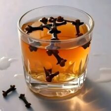 Clove Water Benefits for Women – Fertility, Periods, Vaginal Health & More