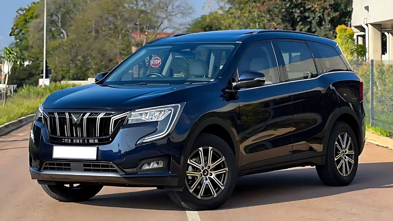Mahindra XUV700 2 Mahindra XUV70