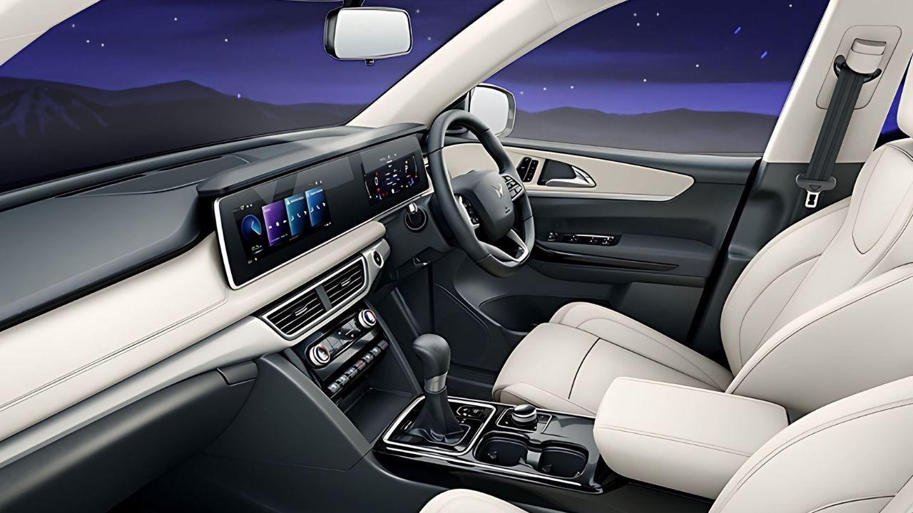 Mahindra XUV700 Interior Mahindra XUV70
