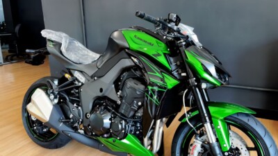 new-2025-kawasaki-z1000